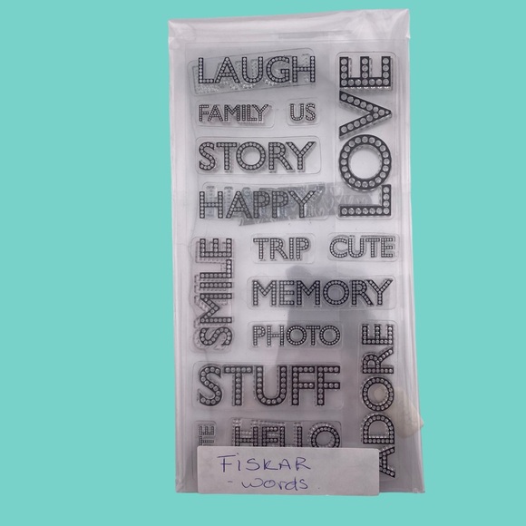 Fiskars Words Stamp Set - Picture 1 of 2